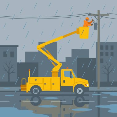 Yağmurlu Hava 'da Kova Kamyonu Çalışıyor