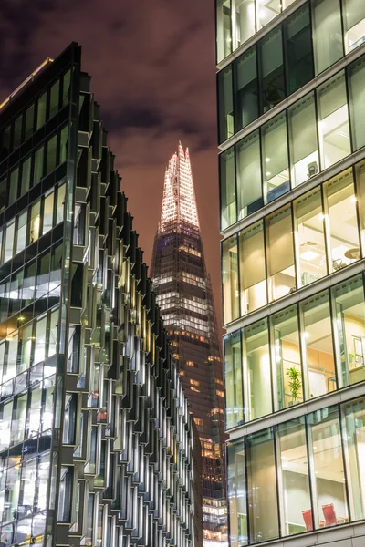 Londýn v noci, Velká Británie — Stock fotografie