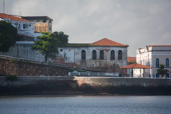 Portekizce Brezilya sömürge mimarisi 