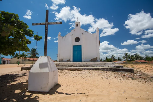 Malý kostel ve městě Jericoacoara — Stock fotografie