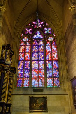 vitray pencere st. vitus Katedrali