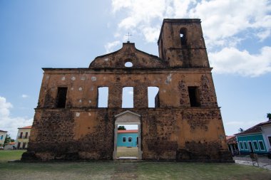 Matriz kilise kalıntıları 