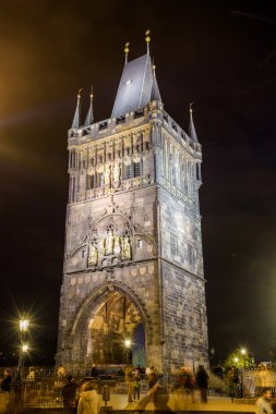 Prag 'daki Charles Köprüsü