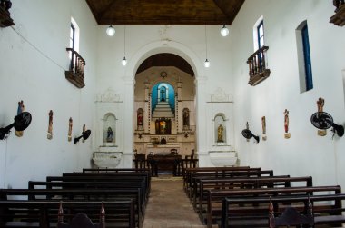 Fernando de Noronha küçük kilisede