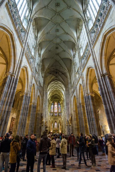 Innenraum der Kathedrale St. Vitus — Stockfoto