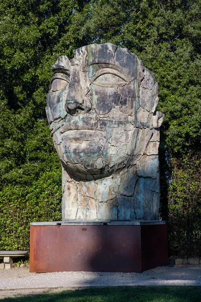 Escultura antiga em Boboli Gardens — Fotografia de Stock