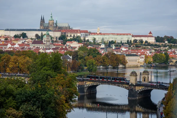 Praga панорамним видом — стокове фото