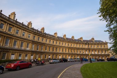  Landsdown Hilal, Amerika Birleşik Devletleri