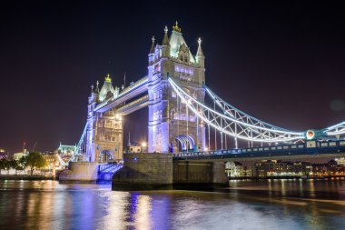 Londra 'daki kule köprüsü