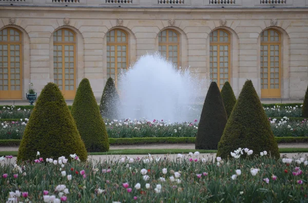 Versalhes na primavera, Paris — Fotografia de Stock