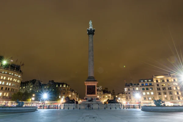 Nelsons kolom monument — Stockfoto