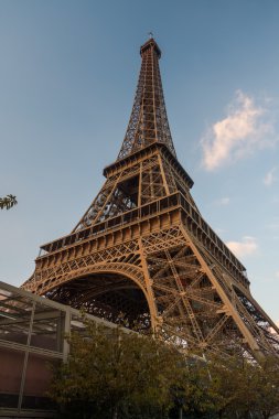 Paris 'teki Eyfel Kulesi