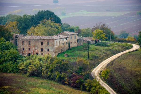 고 대 건물, Monteriggioni, 이탈리아. — 스톡 사진