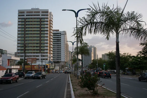Tráfico en la calle en Sao Luis — Foto de Stock