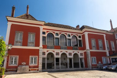 Lizbon, Portekiz 'in merkezindeki tarihi şehir sarayının güzel manzarası