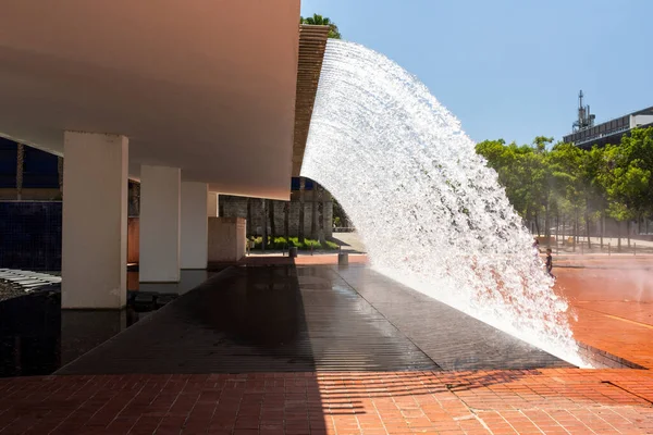 Bela Vista Para Moderna Fonte Água Área Parque Das Nacoes — Fotografia de Stock