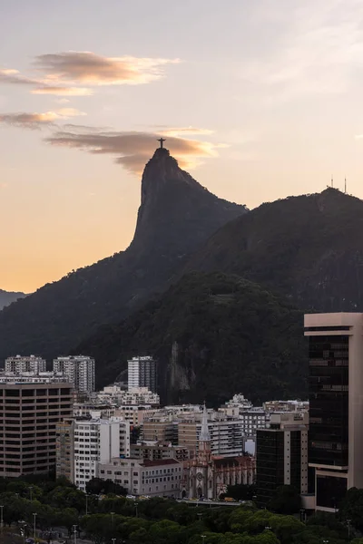 Hermosa Vista Atardecer Ciudad Corcovado Estatua Cristo Río Janeiro Brasil — Foto de Stock