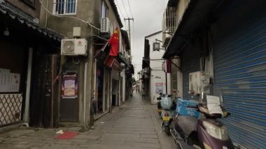 Çin 'in Suzhou şehrindeki Shantang caddesinin tarihi manzarası. Yüksek kalite 4k görüntü