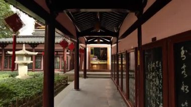 Suzhou, Çin - 8 Mart 2022: Hanshan Tapınağı 4 'teki manzara, Çin Suzhou' daki antik kültür. Yüksek kalite 4k görüntü