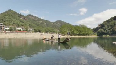 Wenzhou Çin 'deki güney yandang dağlarının doğal manzarası. Yüksek kalite 4k görüntü