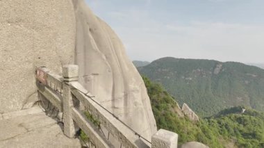 Fujian 'daki Taimu Dağı' nın doğal manzarası. Yüksek kalite 4k görüntü