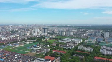 Yangzhou şehir manzarası ve Jiangsu, Çin 'deki tarihi mimari. Yüksek kalite 4k görüntü