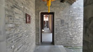 Ge Garden, Yangzhou, Jiangsu, Çin 'deki tarihi mimari ve doğal manzara. Yüksek kalite 4k görüntü