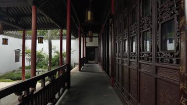 Yangzhou, Çin - 8 Mart 2022: Daming Tapınağı içinde manzara. Yüksek kalite 4k görüntü