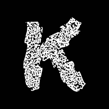 Yüzeyi kaba olan Grunge yazı tipi. Siyah arka planda beyaz büyük harf..