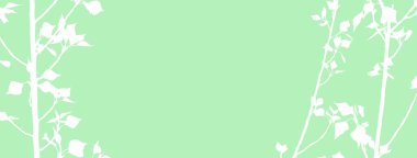 Arka planda genç ağaç dalları.