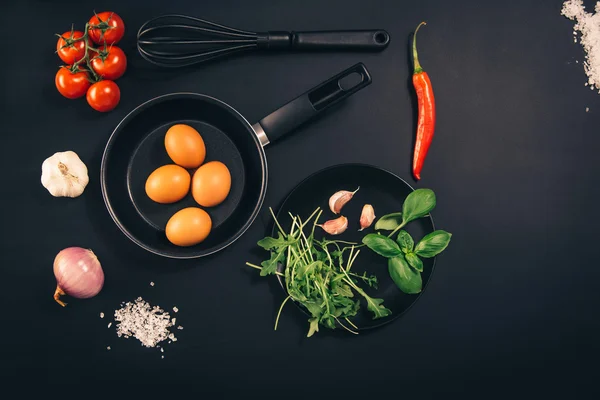 Fondo de concepto de alimentos. pizarra negra vista desde arriba, arriba v —  Fotos de Stock