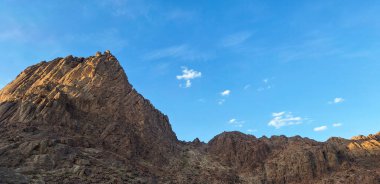Madinah 'taki Jabal Magnet' in güzel manzarası