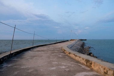 Tanjung Medang Sahili 'ndeki Rupat Utara iskelesi.