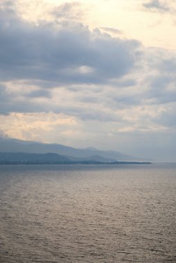 Dili, Timor Leste 'deki Cristo Rei Sahili' nde öğleden sonra atmosferi