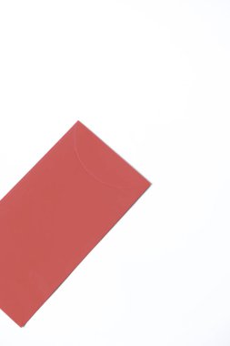 Çin Yeni Yılı için kırmızı bir zarf, lai, hongbao ya da ang pau. Ay Yeni Yılı konsepti, beyaz arkaplanda izole