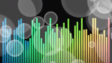 Bokeh Arkaplanı ile Renkli Dijital Ses Spektrumu Eşitleyici