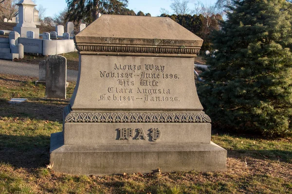 Linwood Mezarlığı manzarası Haverhill MA. Mezarlık 1830 'da kuruldu. Birçok eski ve ilginç mezar ve mezarı olan tarihi bir yer..