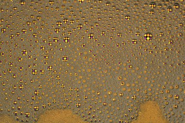 Renkli Dot Suds Duvar Kağıdı Arkaplan Dokusu. Bir sürü canlı güzel renkler içeren kabarcıklar. Soyut eğlenceli resim.