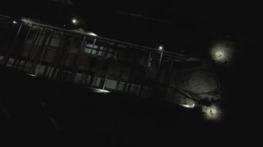 Bir metro istasyonunun hava görüntüsü.