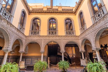 Seville, İspanya - 13 Ocak 2019: Sevilla, Endülüs, İspanya 'daki Lebrija Kontesi Sarayı