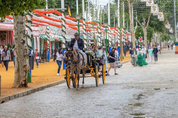 Sevilla Španělsko Května 2019 Kočár Tažený Koňmi Během Dubnového Veletrhu — Stock fotografie