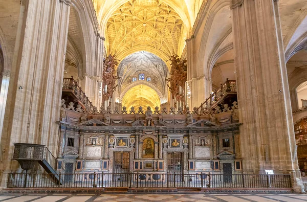 Sewilla Hiszpania Stycznia 2019 Widok Tył Drewnianego Chóru Katedry Sewilli — Zdjęcie stockowe