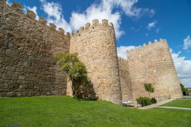 İspanya 'nın Ortaçağ şehri Avila Duvarları