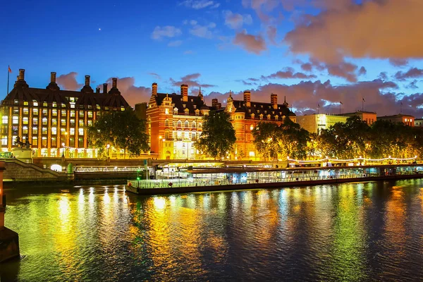 Nocne Zdjęcie Molo Westminster Thames River Londyn Wielka Brytania — Zdjęcie stockowe