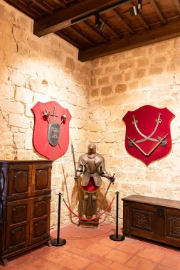 Cazorla, Jaen, İspanya - 18 Mayıs 2021: Cazorla, Endülüs, İspanya 'daki Castillo de la Yedra kulesinin iç görünümü