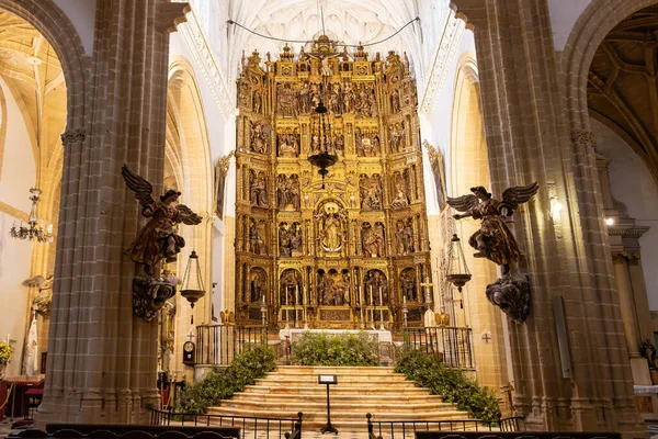 Medina Sidonia Kadyks Hiszpania Czerwca 2021 Ołtarz Główny Ołtarz Kościoła — Zdjęcie stockowe
