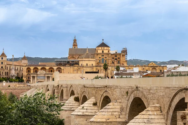 Moskee Kathedraal Romeinse Brug Met Callahora Toren Torre Calahorra Cordoba — Stockfoto