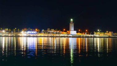 İspanya 'da Malaga sahillerinde birçok Işıkyıldızı vardı. Yüksek kalite fotoğraf