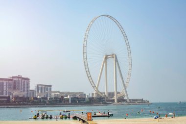 Dubai, UAEmirlikleri - 3 Ekim 2019 - Dubai Bluewaters 'a bakan Jumeirah Plaj Konutu. seyahat, tatil