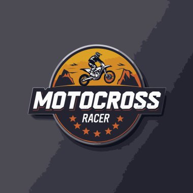 Aşırı off-road yarışlarından esinlenen cesur, dinamik ve enerjik bir tasarıma sahip bir motokros logo taşıyıcısı.